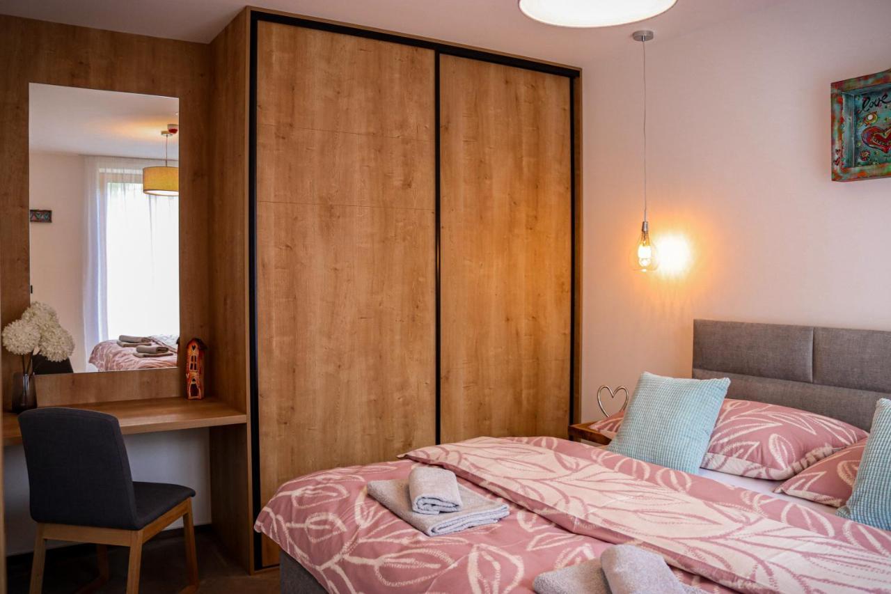 Apartman Nisa - Ovruc Štrbské Pleso Esterno foto