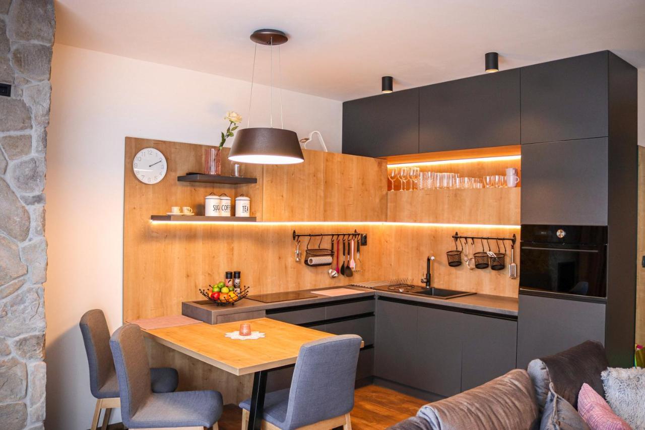 Apartman Nisa - Ovruc Štrbské Pleso Esterno foto